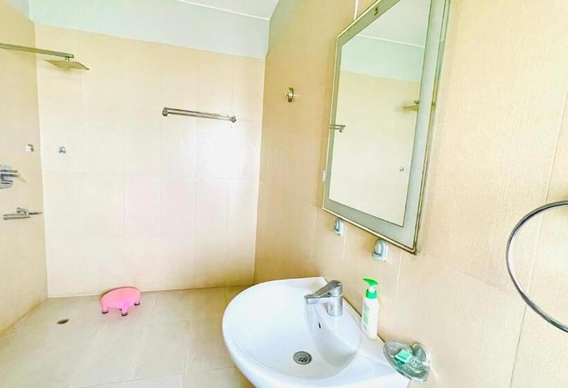 ホテル Red Orchid Farm