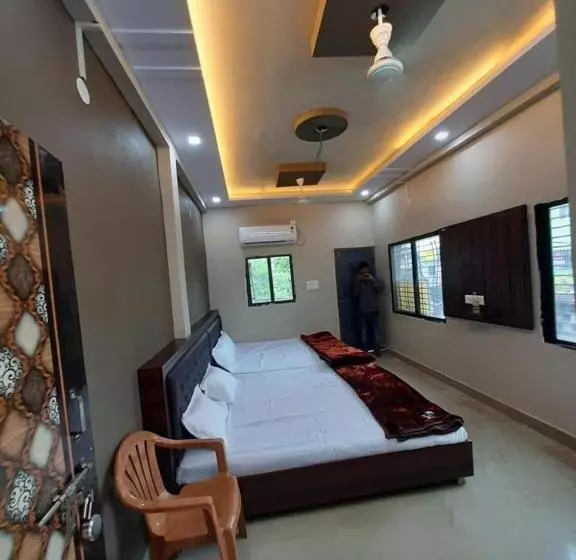 ホテル Tanodiya Palace
