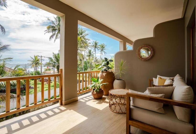 Отель The Jam House