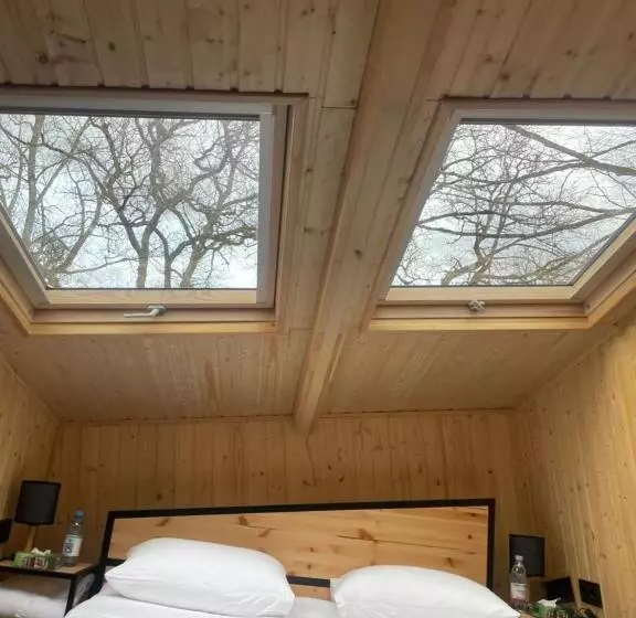 ホテル Vak Resort Dilijan