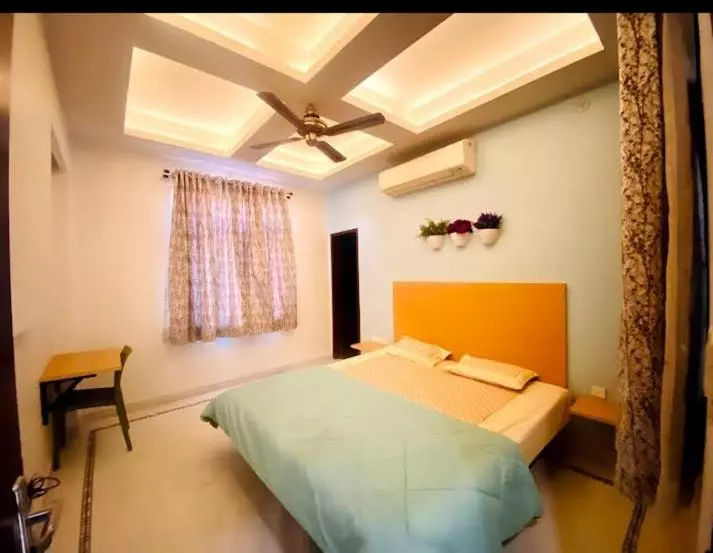 Luxury Hostel