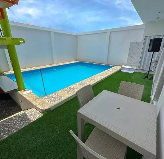 ペンション Hostal Porton De Joseph