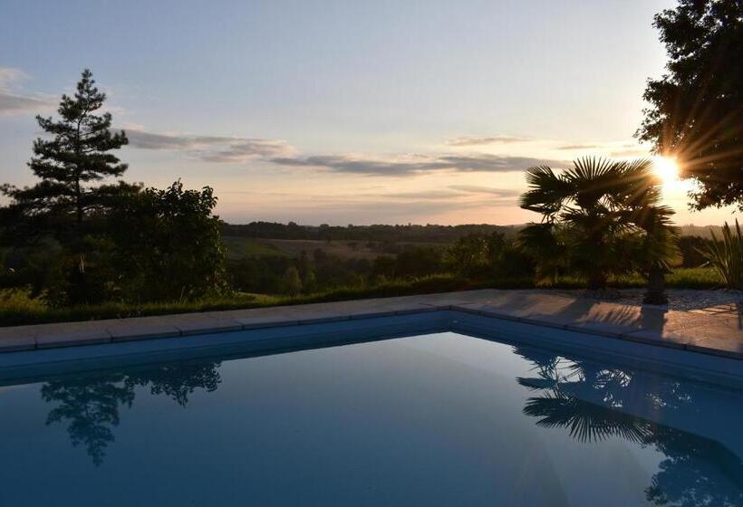 بنسيون Maison A Vallon