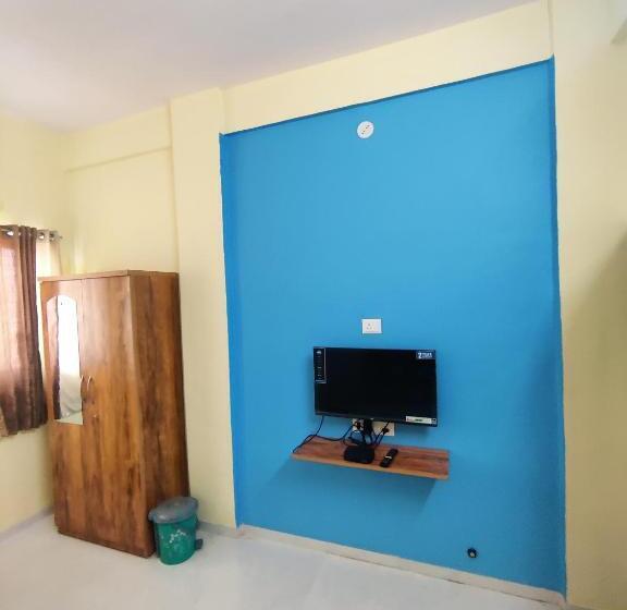 펜션 Raunak Guest House