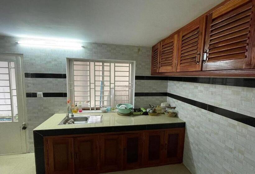 بنسيون The Hub Kampot