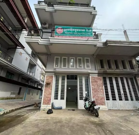 پانسیون The Hub Kampot