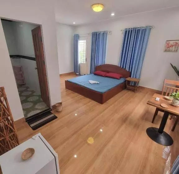 پانسیون The Hub Kampot