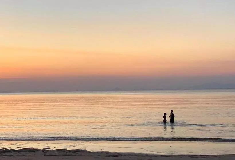 Lomakeskus Changthong Bungalow