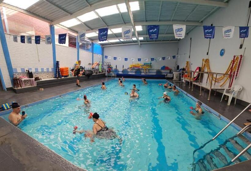 هاستل Pousada Aqua