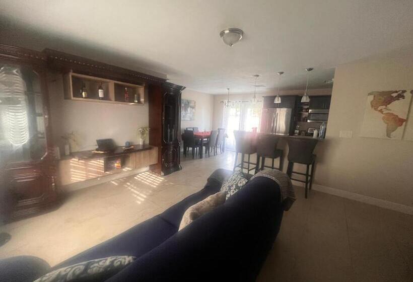 צימר Cómoda Habitación Con Desayuno En Hollywood