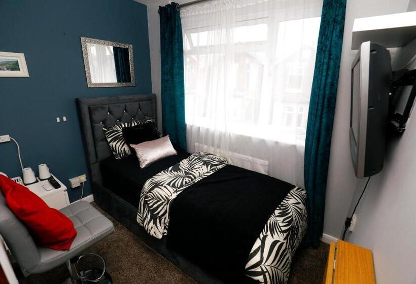 צימר Harmony Haven   Amity Suite