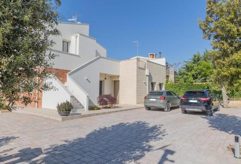 تختخواب و صبحانه Laportulaca Relax & Nature