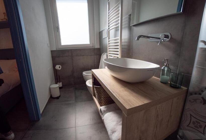 تختخواب و صبحانه Laportulaca Relax & Nature