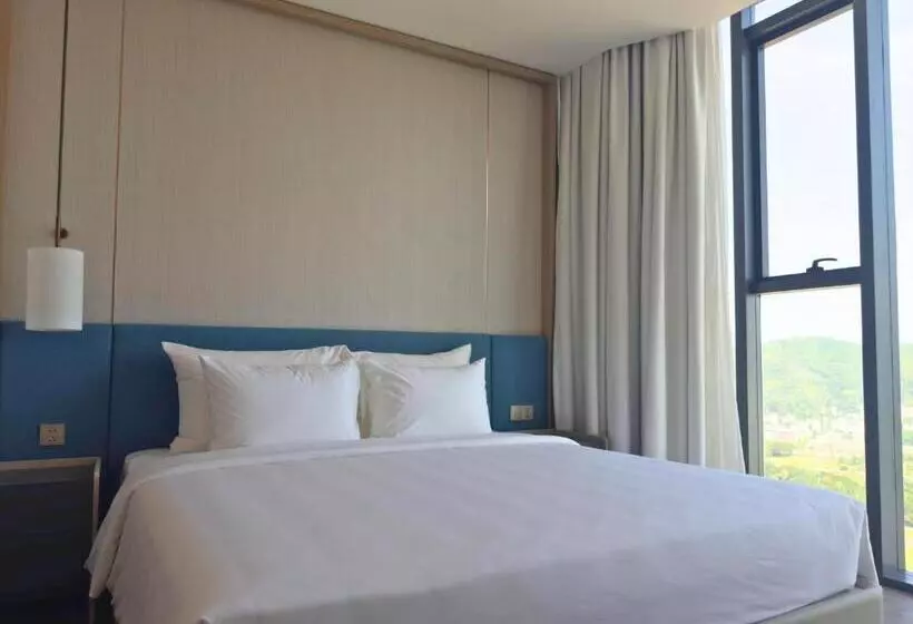 هتل A La Carte Residence Halong By Mapstar