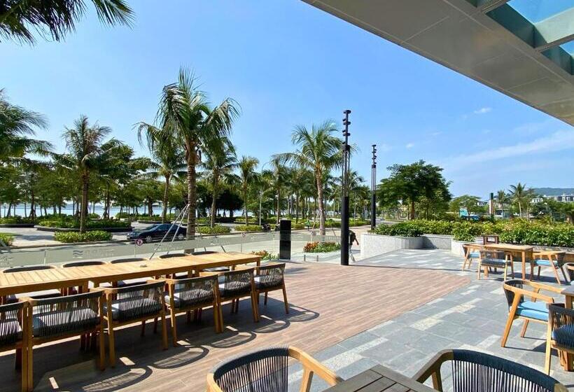 هتل A La Carte Residence Halong By Mapstar