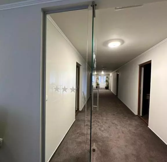 هتل Freedom&relax