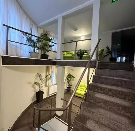 هتل Freedom&relax