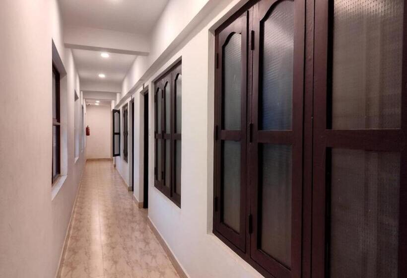 Hotel I Jas Rock N View