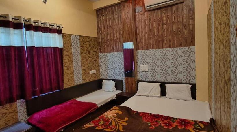 호텔 Shree Laxmi Palace