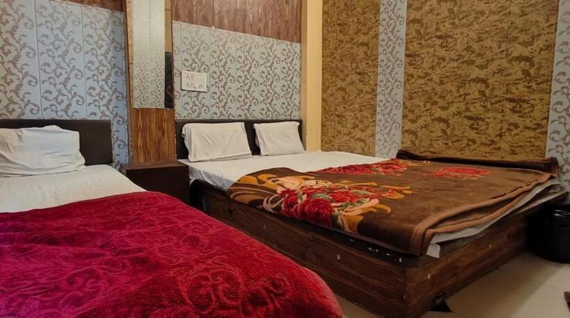 호텔 Shree Laxmi Palace