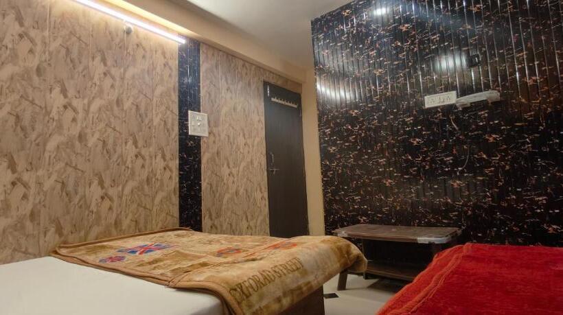 호텔 Shree Laxmi Palace