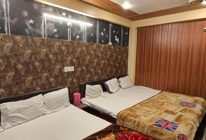 호텔 Shree Laxmi Palace