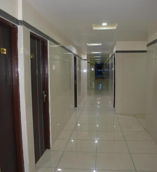 هتل Shrinivas Lodge