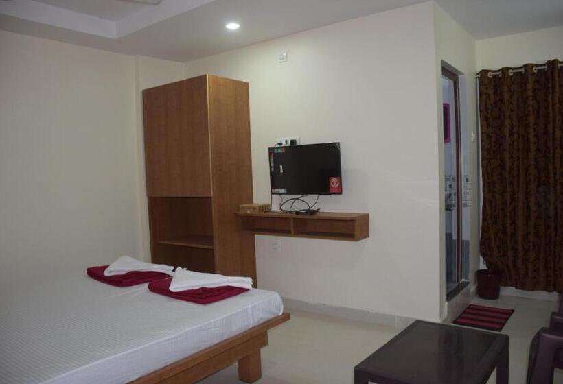 هتل Shrinivas Lodge