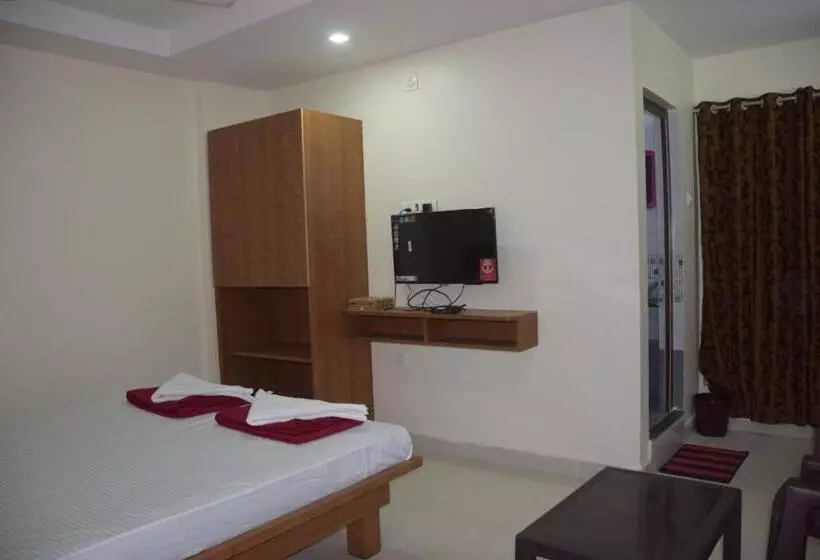 هتل Shrinivas Lodge