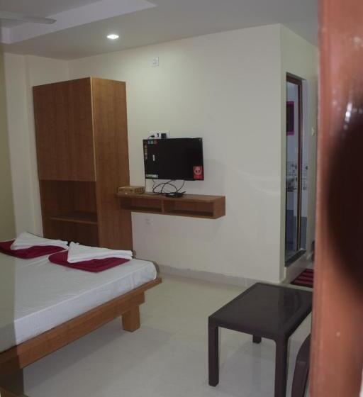 هتل Shrinivas Lodge