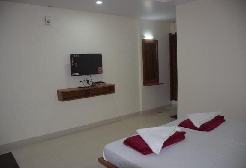 هتل Shrinivas Lodge