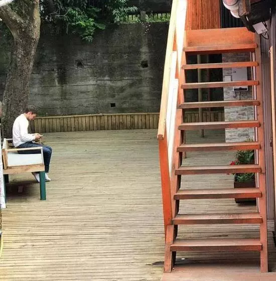 ペンション Hostal Pelluco