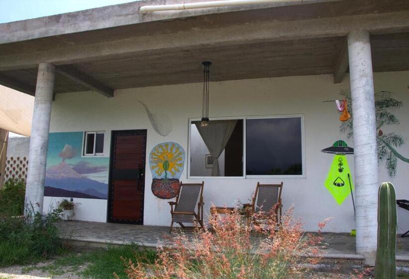 پانسیون Casa De Huespedes Colmena