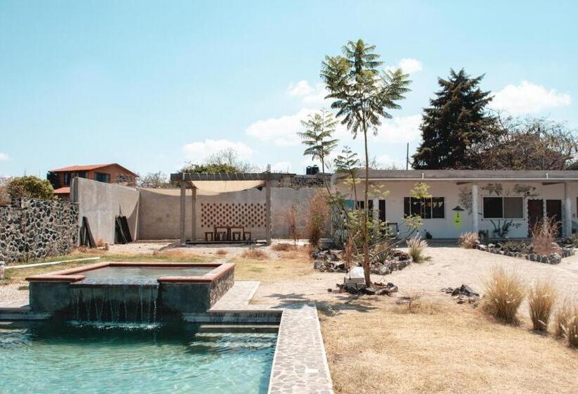 پانسیون Casa De Huespedes Colmena