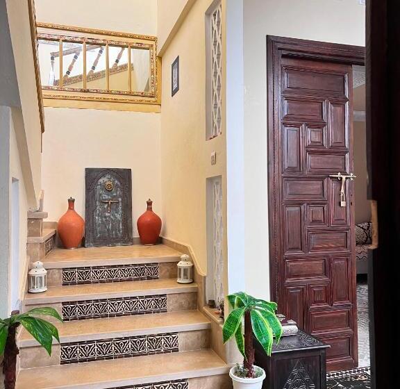 پانسیون Dar Malak