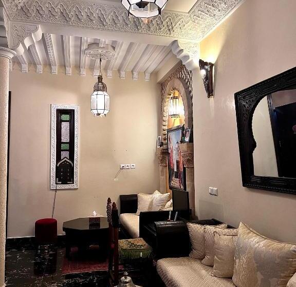 پانسیون Dar Malak