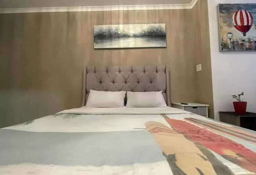 ペンション Domin Self Catering Apartments