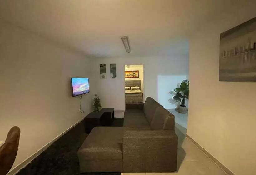 ペンション Domin Self Catering Apartments