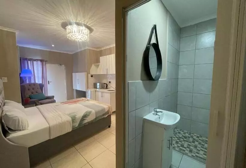ペンション Domin Self Catering Apartments