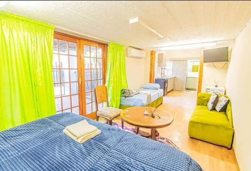 ペンション Juraya Guest House