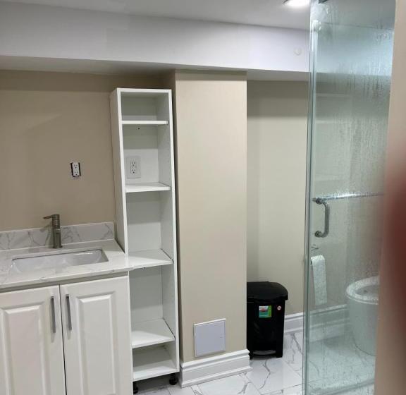 پانسیون Large Specious Room For Max Two Person In New Cozy Second Unit