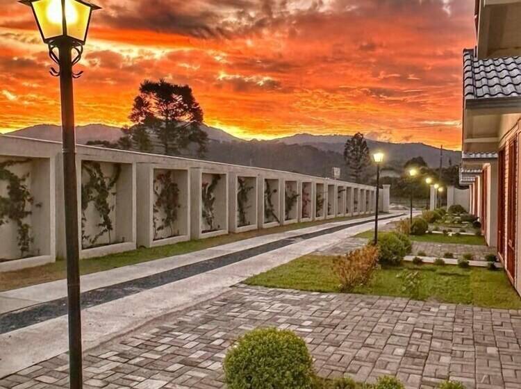 پانسیون Pousada Boutique Dom Pietro