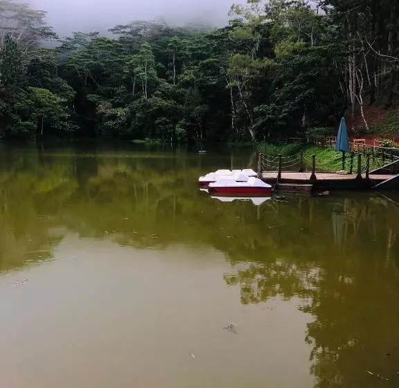 Majatalo The Arbour Boutique Villa