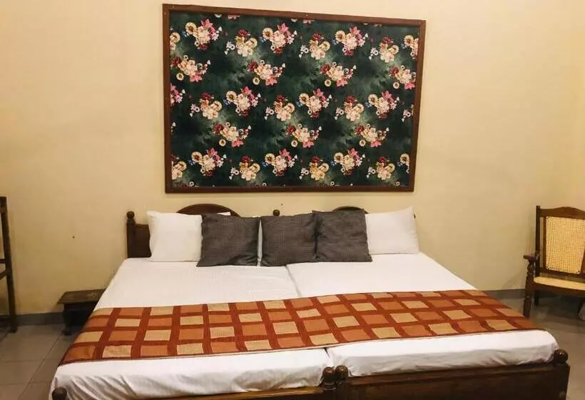 Majatalo The Arbour Boutique Villa