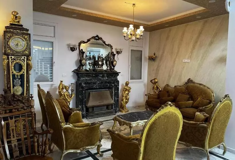ペンション Villa Olympus   Monastir