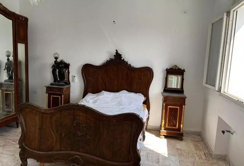 ペンション Villa Olympus   Monastir