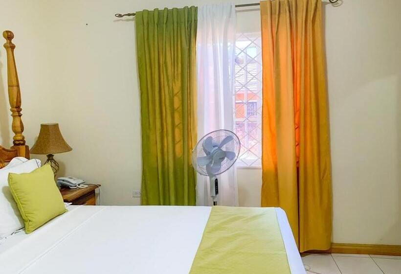 پانسیون Windbreak Villa