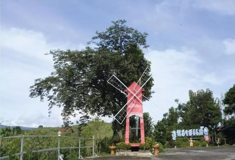 Lomakeskus ภูทรายแก้วรีสอร์ทวังน้ำเขียว