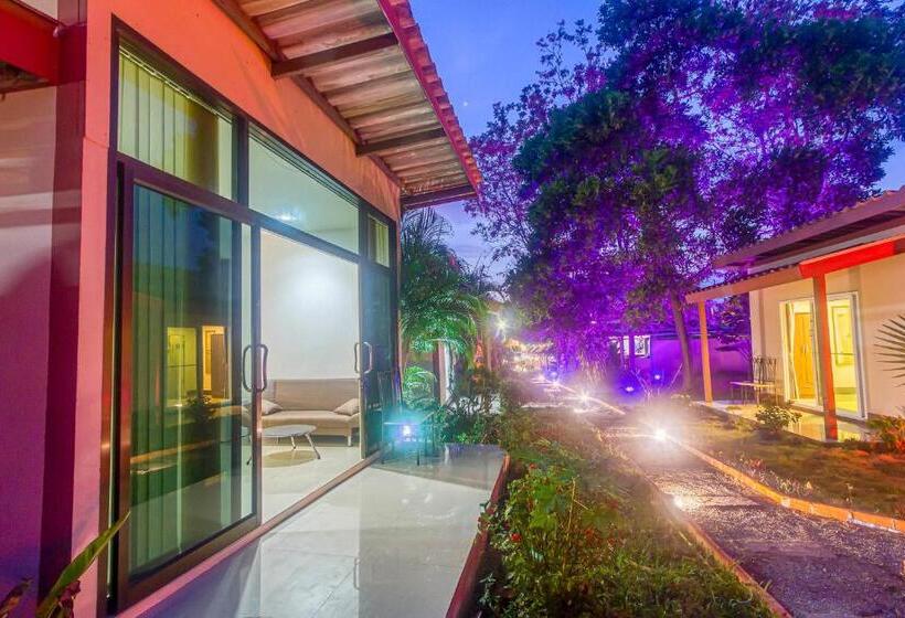 Курорт The Travelers Friend Family / Studio Room