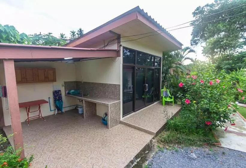 リゾートホテル The Travelers Friend Family / Studio Room